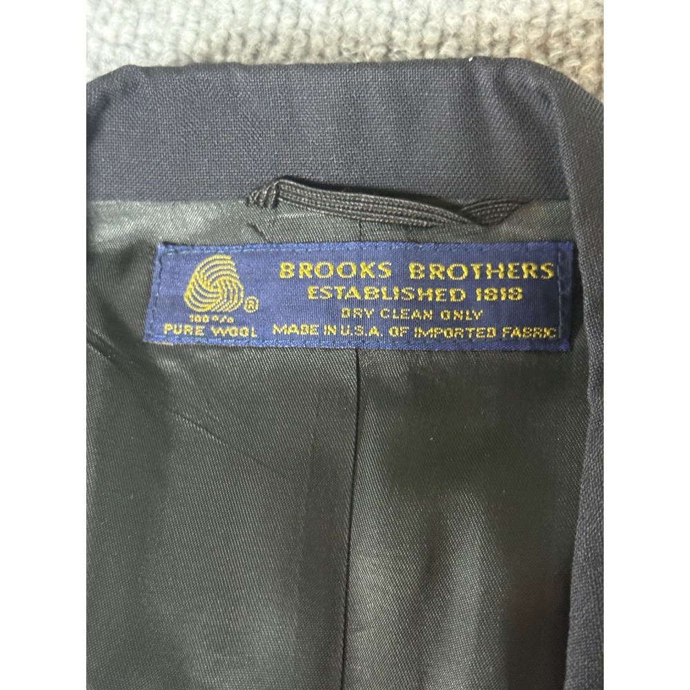 Brooks Brothers Mens Navy Blue Blazer 100% Wool Two‎ Button Jacket - Picture 6 of 8